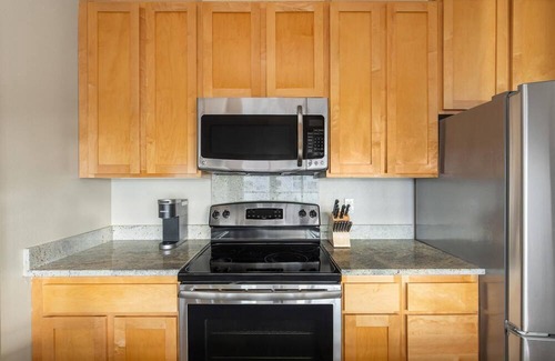Northwest Bellevue Apartment | Bellevue | Modern 2BD/2BA Apartment