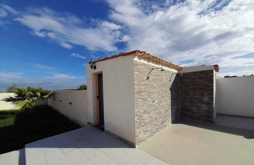 Granelli Villa | Villa "Santo Aurora" with Pool, Terrace & Wi-Fi