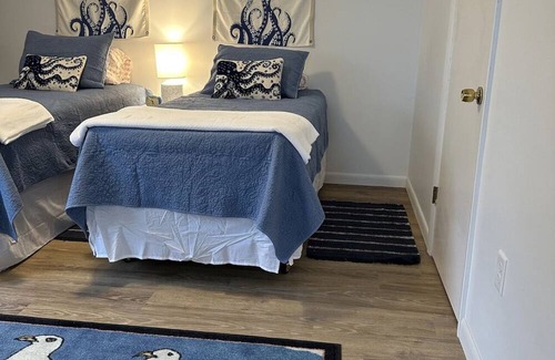 Tremont Cottage | Create memories while enjoying Maine's coast at our quiet, ocean-side hideaway.