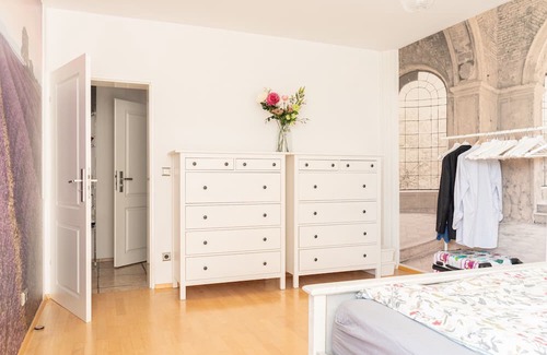 Unterbach Apartment | Holiday Apartment "Elegante Am See" with Private Terrace & Wi-Fi