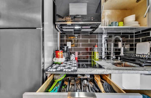 Flagami Apartment | Little Gables Haven Your Charming Miami Escape-Central Location-10 min Airport