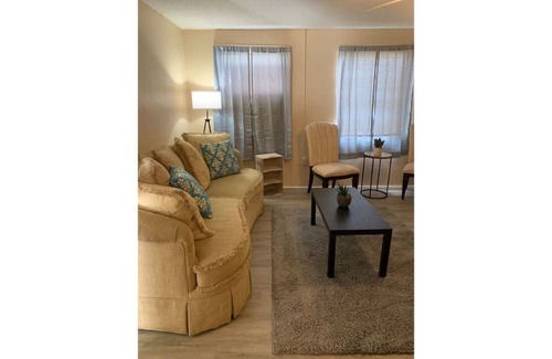 Valdosta Apartment | Historic Comfortable apartment (near Hospital 2nd Floor)