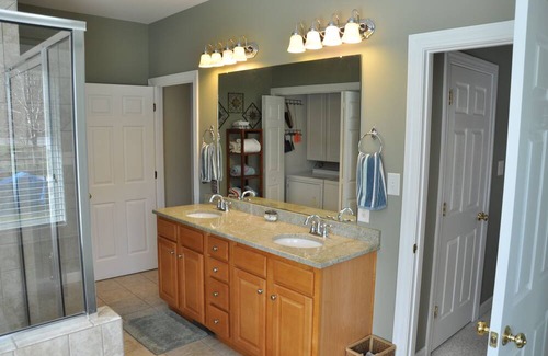 Halifax County House | Carolina Dreaming - Private Lakefront Living