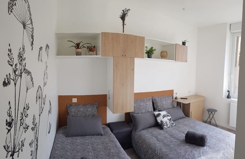 Haussonville-Blandan-Mon Desert-Saurupt Apartment | Guest room Henriot ⭐⭐⭐