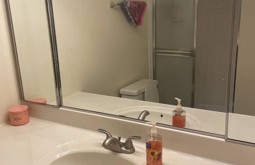 Towson Apartment | Lovely 2 Bedroom unit surrounded by nature