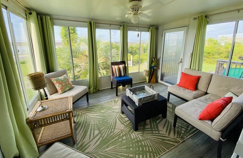 Carteret County House | 2BR Sleeps 6~water Views~Game Room~Sunrise~Beach~Kayak~Fish~Close to Ferry