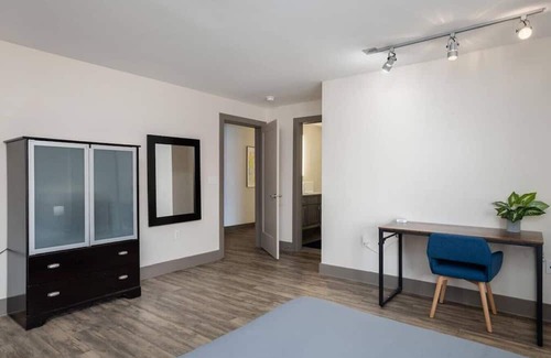 Hanover Place Apartment | ⍟ Midtown 2 bedroom Apartment ⍟