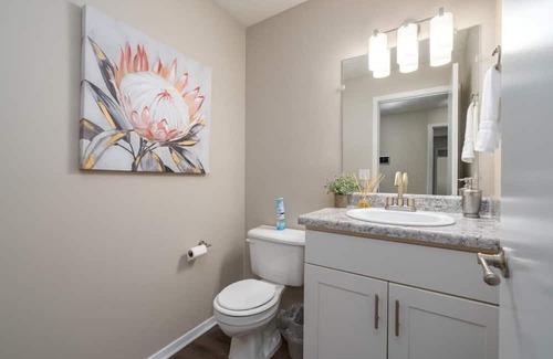 Hoover Apartment | Great Location near Hoover Met & Finley Center