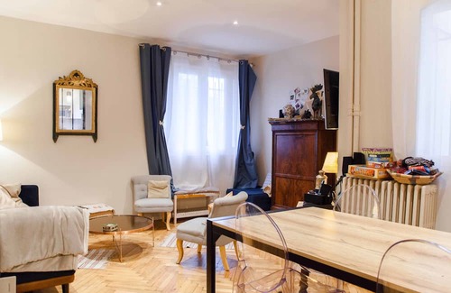 Prince–Marmottan Apartment | Beautiful Designer Apartment In Boulogne