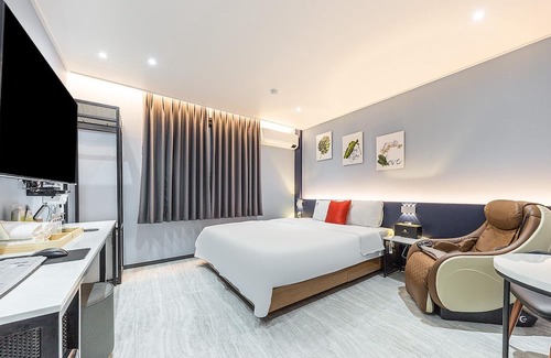 Bongmyeong-dong Hotel | Daejeon Yuseong Hotel Demer