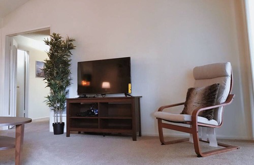 Rowland Heights Apartment | 优妈小屋 cozy quiet 1B1B APT close to DTLA & Disney