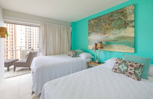 Waikiki Apartment | Ilikai Luxury Suites