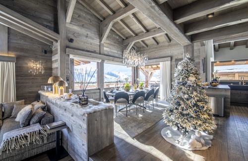 Megeve Ski Chalet | CHALET GRAND PARADIS, comfort, refinement, 7 bedrooms, cinema, SPA, near center