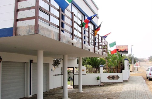 Swakopmund Bed & Breakfast | Sesriem Double Room - Serviced room with kitchenette, 2 guests, in Swakopmund