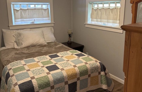 Reading House | Rest, Relax and Reboot...pet friendly