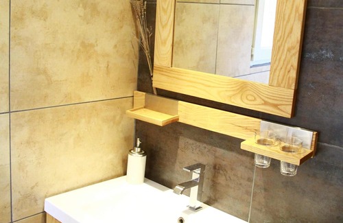 Peille House | Bed and Breakfast "La Vela"