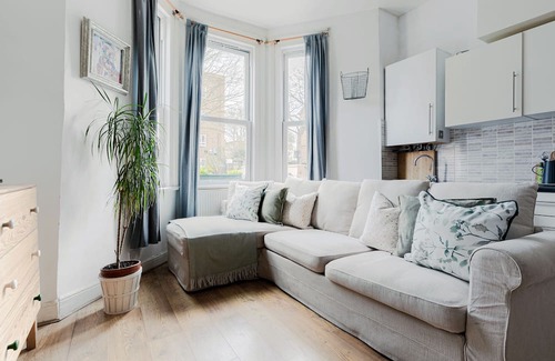 Ferndale Apartment | Comfortable Apartment in Central London