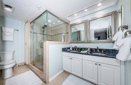 Indian Shores Condo | APRIL 13-27 SPECIAL BOOK NOW! 🌴BCHFRONT PENTHOUSE Million View🌴