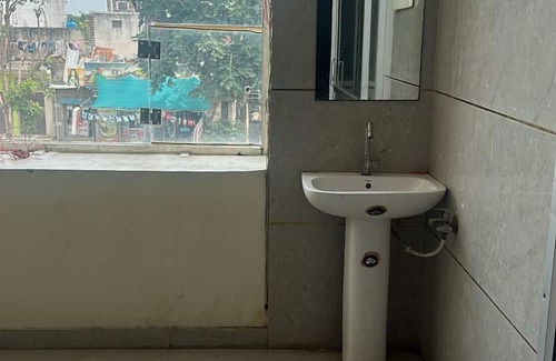 Aligarh Hotel | The Divine Cloud Inn