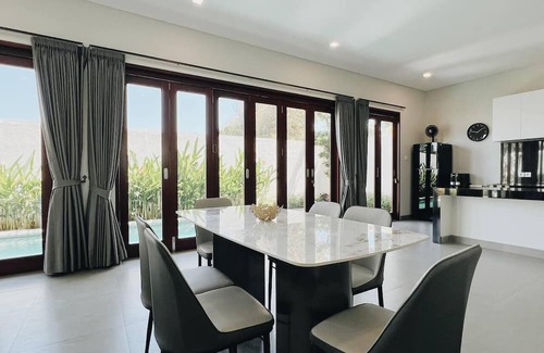 Cepaka Villa | Jungle Breeze Villa by Betterplace
