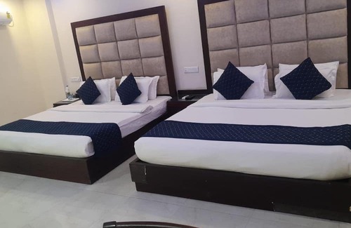 Najibabad Hotel | Pearl Residency