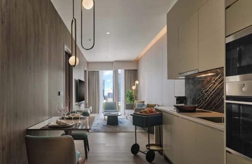 Golden Triangle House | Stylish 1-BR Exec Ste Bukit Bintang Free Breakfast