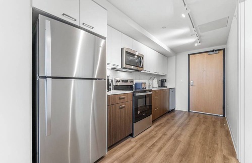 Lower Allston Apartment | Luxury Studio near Harvard 2368