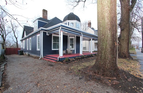 Woodward Heights House | Historic Home - Horses & Bourbon - AC and WiFi in lovely Downtown Lexington