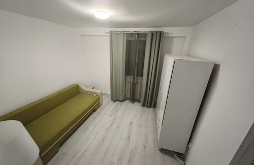 Centrul Nou Apartment | La BiBi Lovely apartment with WiFi in charming Brașov