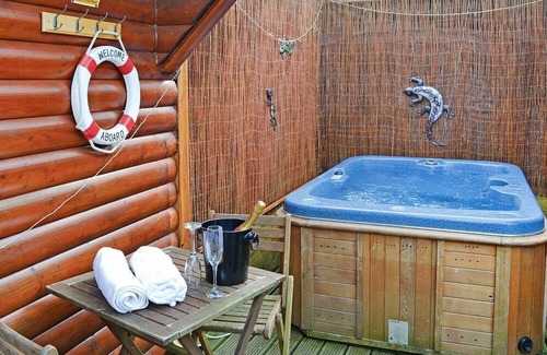 South Gladstone House | REDWOOD BOUTIQUE LODGE