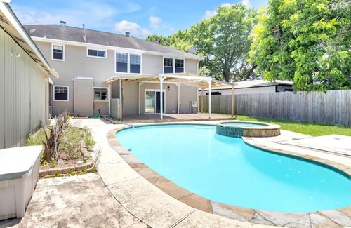 Texas City House | Private Bedroom w/Pool #7