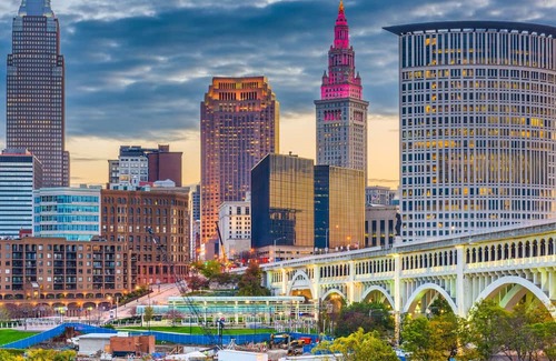 Downtown Cleveland House | Adventure Awaits! Near Huntington Convention Cente