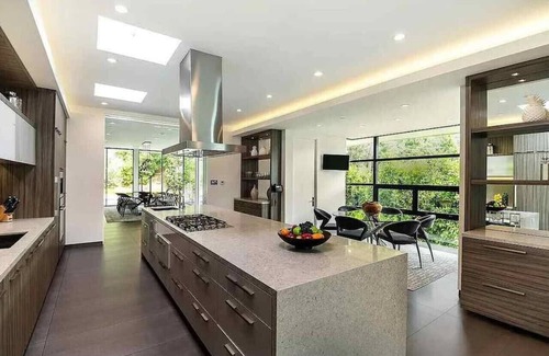 Beverly Hills House | Luxurious Beverly Hills Mansion,Pool,Sauna,Theater