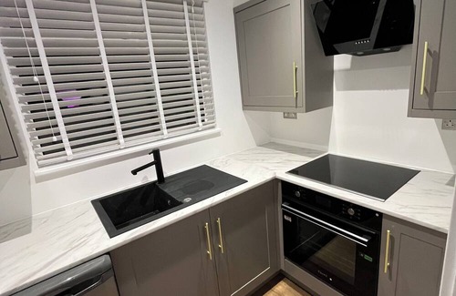 Bexhill-on-Sea Apartment | 1 bedroom apartment on bexhill coast.