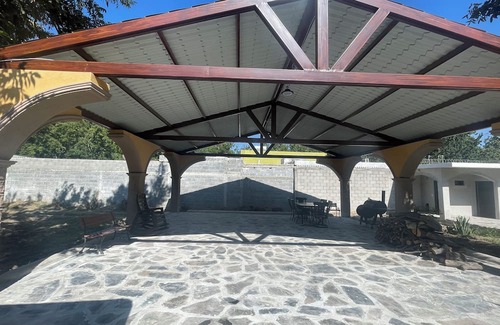 Parras de la Fuente House | Huerta Ariana