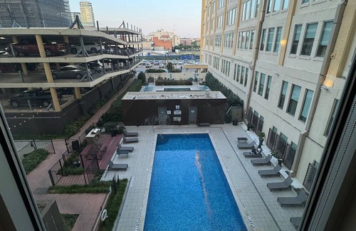 McLean Apartment | Historic Heart of Dallas ll Pool View