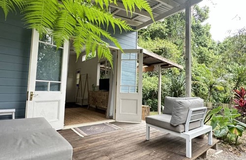 Currumbin Valley Cabin | Cabin the Near the Sea