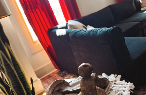 Council Grove Apartment | Romance Meets Historic Flint Hills Downtown Loft