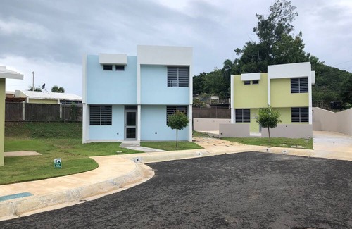 Ensenada House | Cozy 3-bedroom house in enjoyable Rincón with AC, WiFi