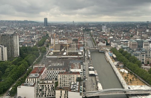 Northern Quarter Apartment | Room in City view apartment in Brussels Center