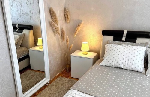 Banja Luka Apartment | Charming 1-bedroom apartment in Banja Luka with Wifi and AC.