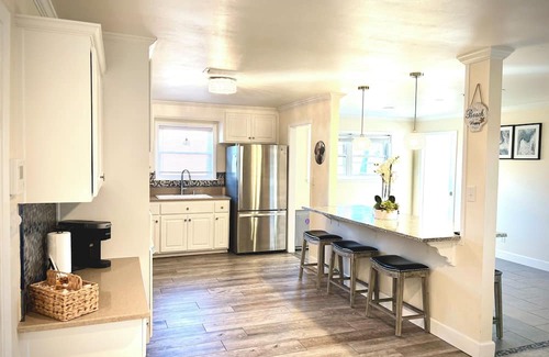 Gulf Breeze House | Charming - Relax - Retreat in Gulf Breeze