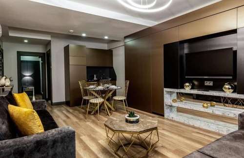 Sisli Apartment | A Palace Suites - One-Bedroom Suite
