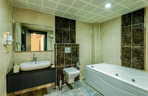 Sisli Apartment | A Palace Suites - Superior Two-Bedroom Suite 3