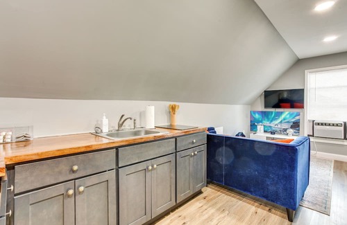 Elizabeth Apartment | Cozy Elizabeth Apartment: 3 Mi to Newark Airport!