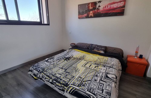 Claira Villa | Villa 2 Chambres 6 Couchages Pour Vacances au Soleil Proche mer et Montagne
