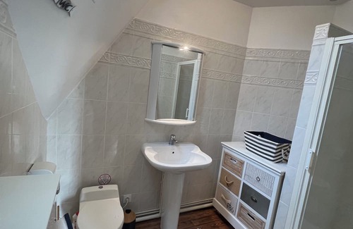 Tilly-sur-Seulles Apartment | Entre Caen et les Plages ! Appartement Les Cabines, L'esprit mer au Manoir