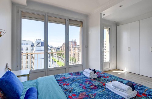 Bel-Air Nord Apartment | 117-air-conditioned family apartment in paris