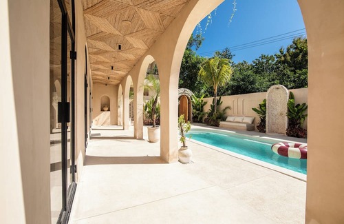 Pecatu Villa | Chic 2BR Villa, 5min to Bingin's Coastal Bliss