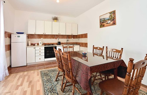 Sinj House | Villa Matulovic with pool, Sinj